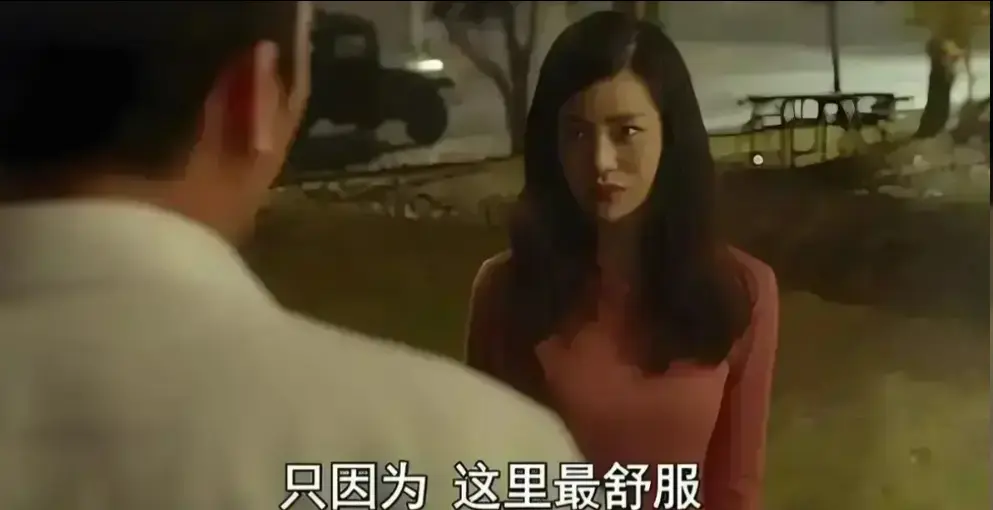《骑骑上司妻》韩国禁忌伦理剧情片-职场权欲纠缠的人性迷途-《骑骑上司妻》高清无删减版在线观看-1080P高清画质免费播放