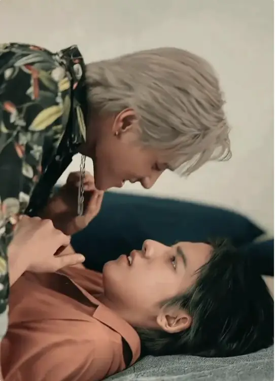 双男主短剧《老鼠爱上猫》全53集免费观看-2026热门BL剧HD高清无广告-《老鼠爱上猫》全集网盘资源分享