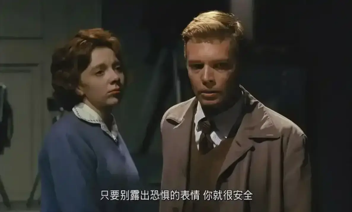 丁度·巴拉斯伦理片《偷窥狂人1994》高清无删减完整版免费在线观看-偷窥狂人1080P纯净无广告点播-VS影视星辰影院全集播放