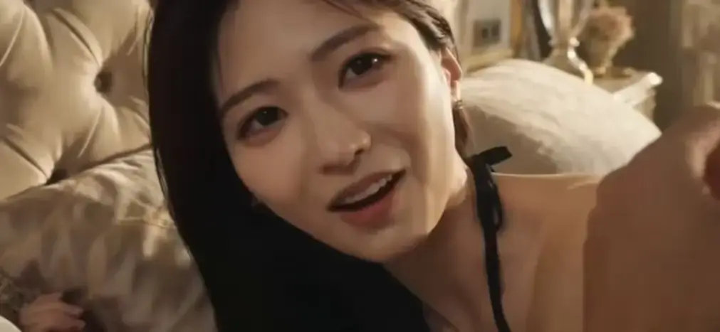 《B 中爱情故事》黄豆 AI 短剧全集完整版免费观看-4K 高清无删减版在线看-百度网盘一键转存资源-纯净无广告畅享 B 中爱情故事