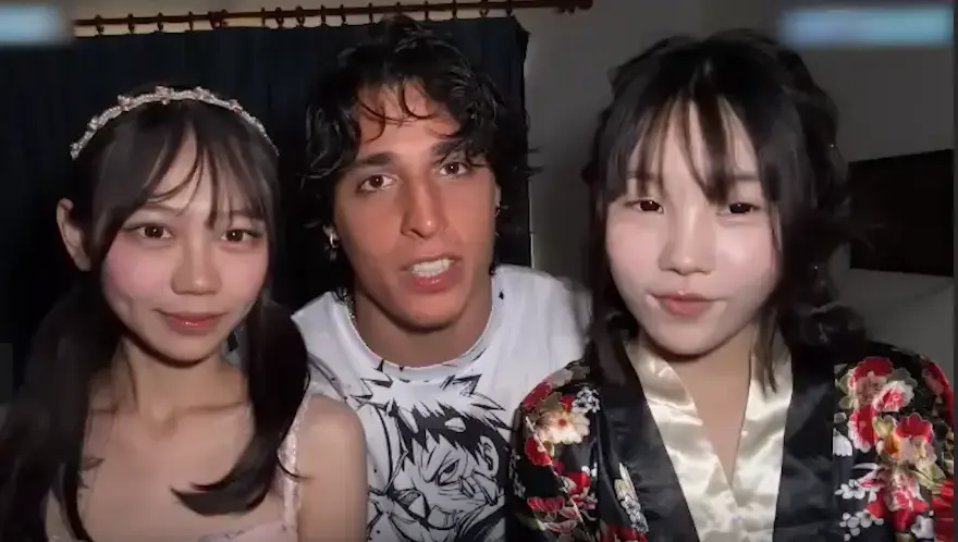 《Gattouz0 联动萝莉姐妹花 Una 与 Umi》全系列未删减全集在线观看 - 跨国联动全程揭秘 - Gattouz0 全系列高清完整版免费观看